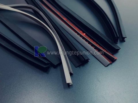 รับรีดยางขอบกระจกรถยนต์